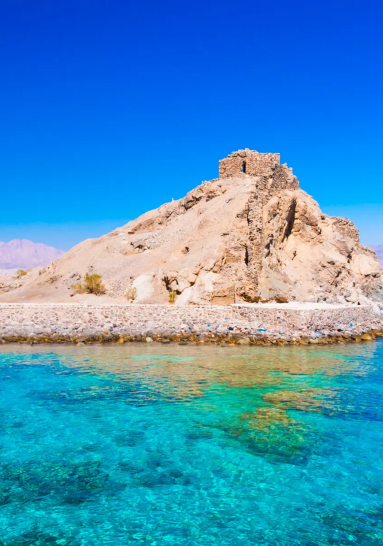 Egipto y al Mar Rojo