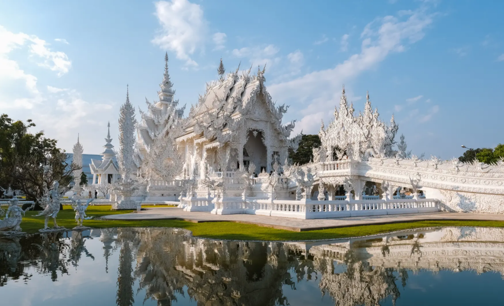 Visitar el temple blanc a Tailàndia, viatge a Tailàndia organitzat, viaje a Tailandia organizado
